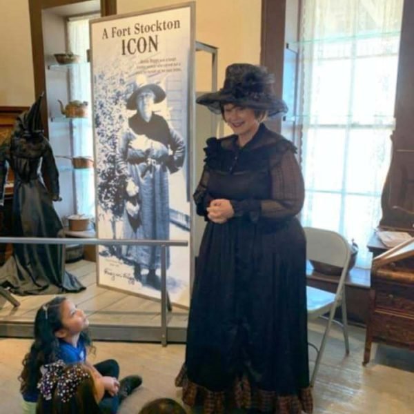 Annie at Texas History Days